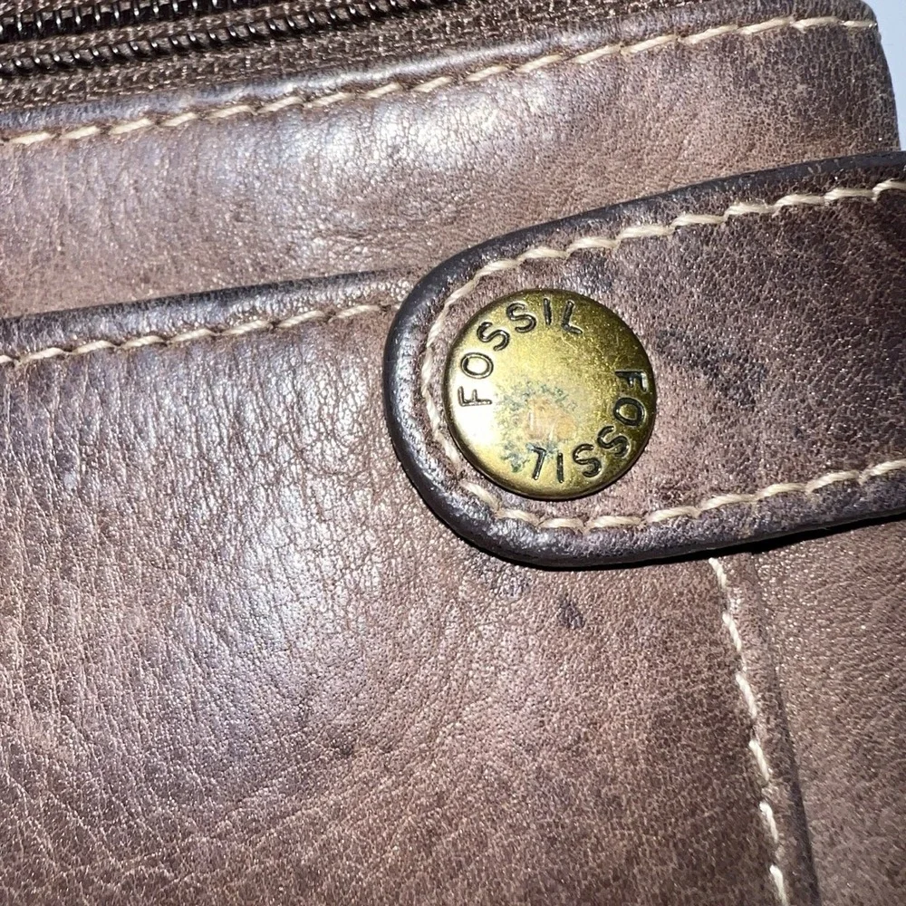 Vintage FOSSIL Brown Full Grain Soft Leather Crossbody Shoulder Bag